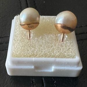 Estate Custom natural 18k gold pearl earrings